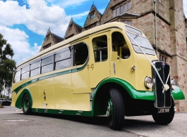 Vintage coach for weddings in Birmingham